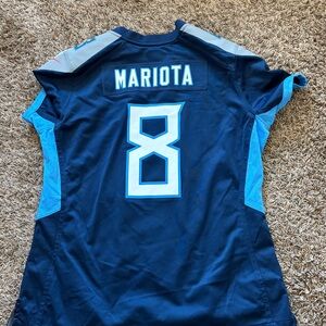 Womens titans jersey XL
